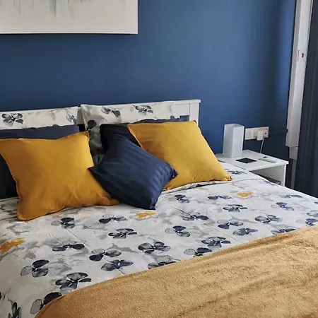 Elegant & Trendy In A Peaceful Area Limassol